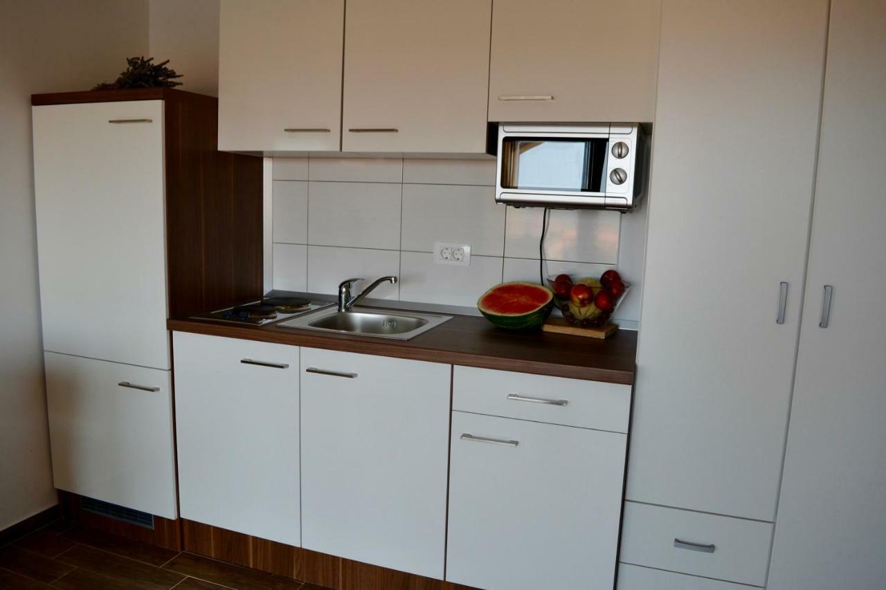 Iva Apartmani Vodice Exterior foto