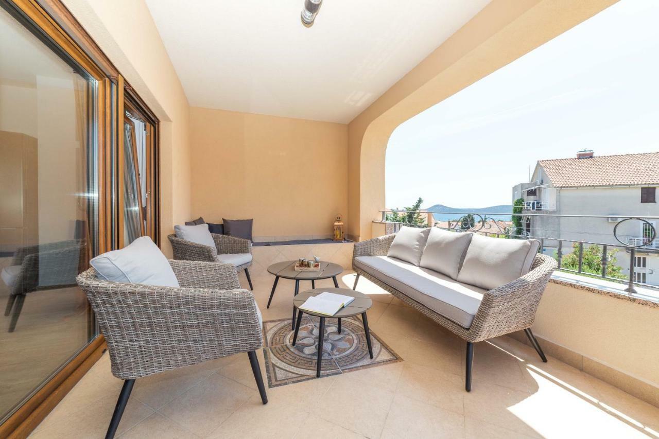 Iva Apartmani Vodice Exterior foto